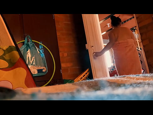 ❤️ Gisundan ko sa akong uyoan sa shower, gisabak ko niya samtang naligo ko. ️ Porno sa amon